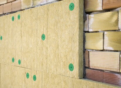 Thermal Render vs External Wall Insulation: What’s the Difference?