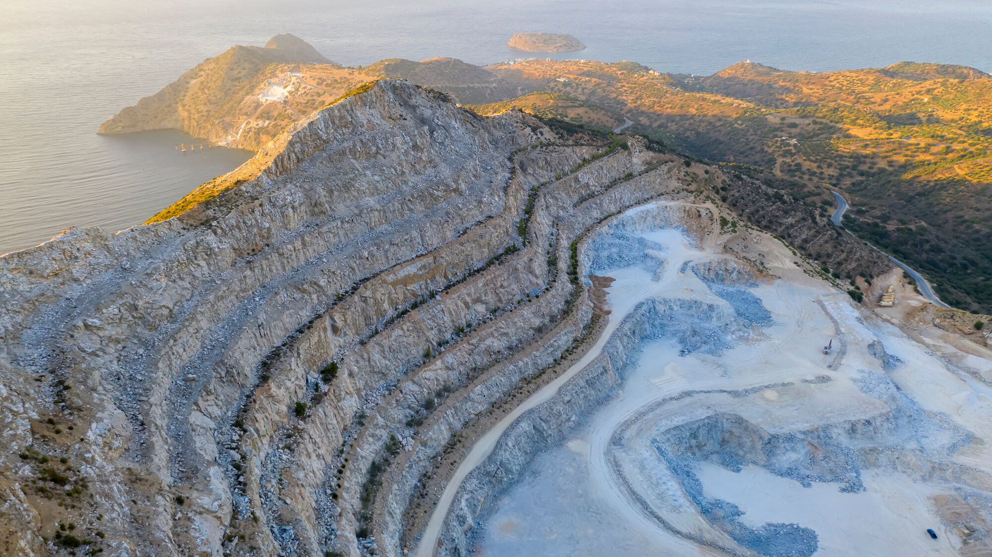 gypsum mining to provide gypsum to make gyproc easifill
